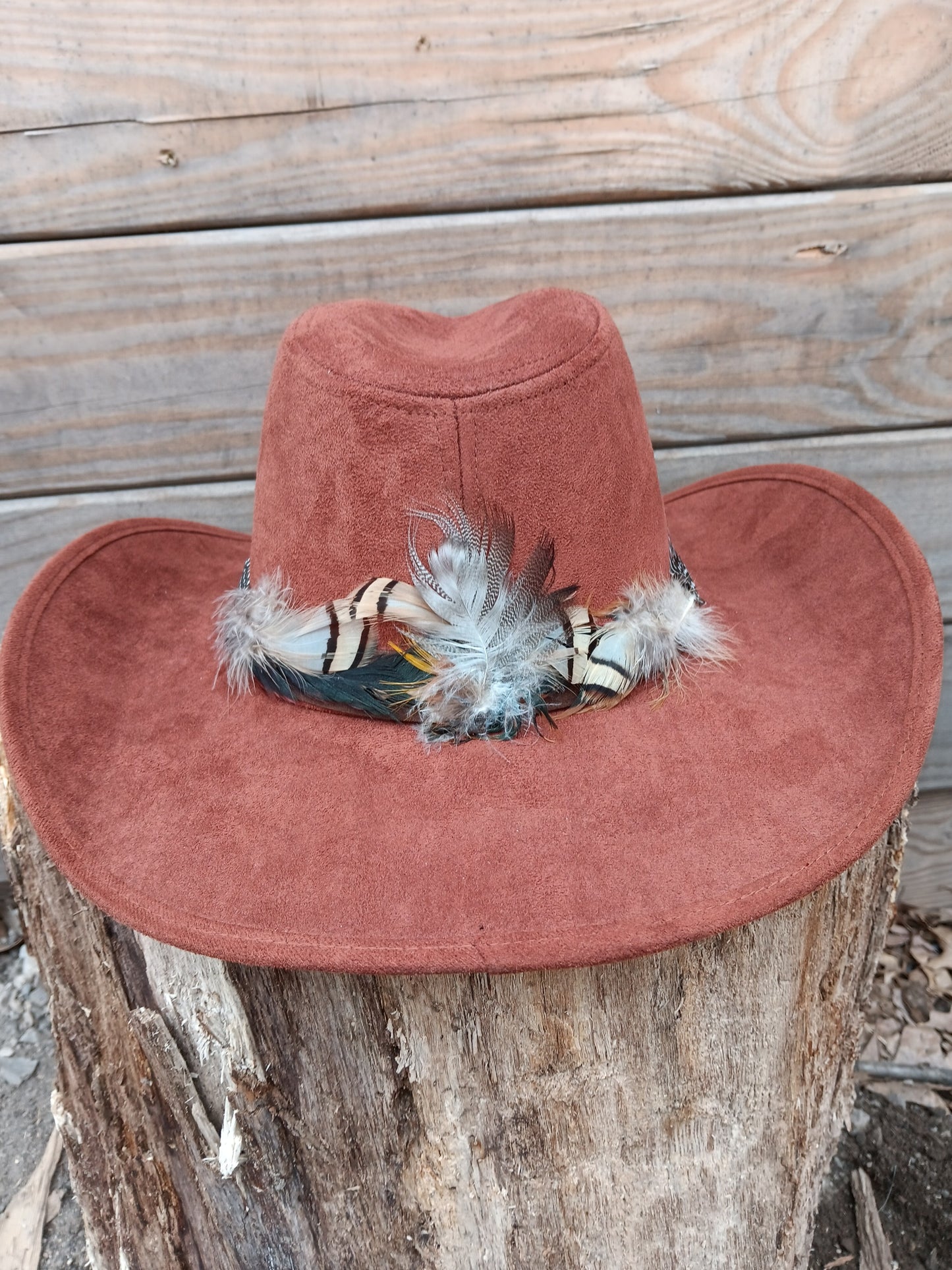 Cowboy outback faux suede hat